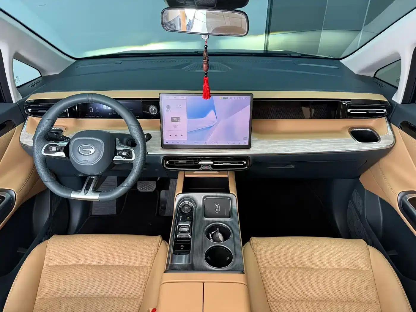 Trumpchi E8 2024 Glory Series 2.0L Glory Edition — миниатюра 7