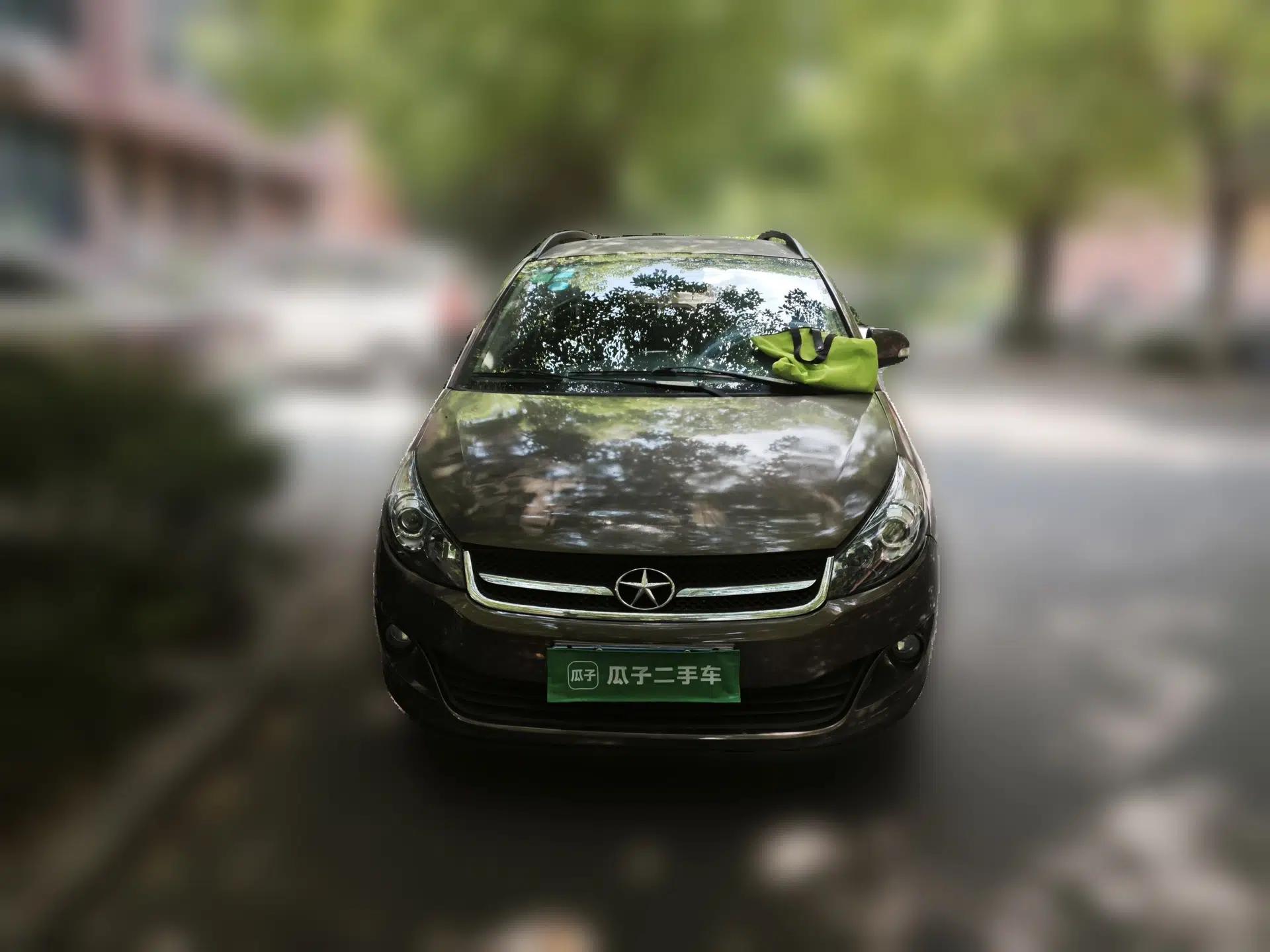 JAC Group Refine M2 2013 1.8L Manual Luxury 7-Seater — миниатюра 2