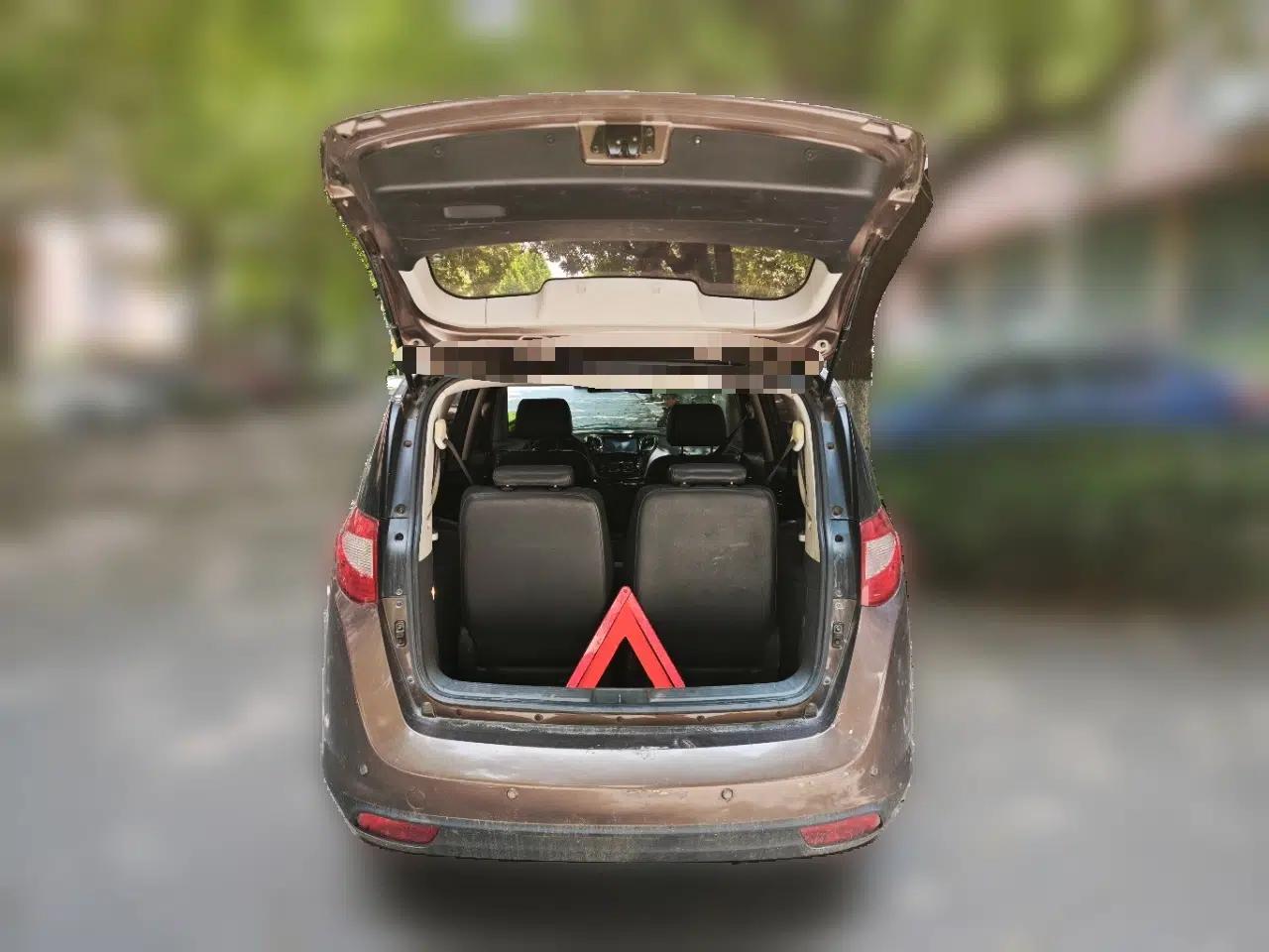 JAC Group Refine M2 2013 1.8L Manual Luxury 7-Seater — миниатюра 19