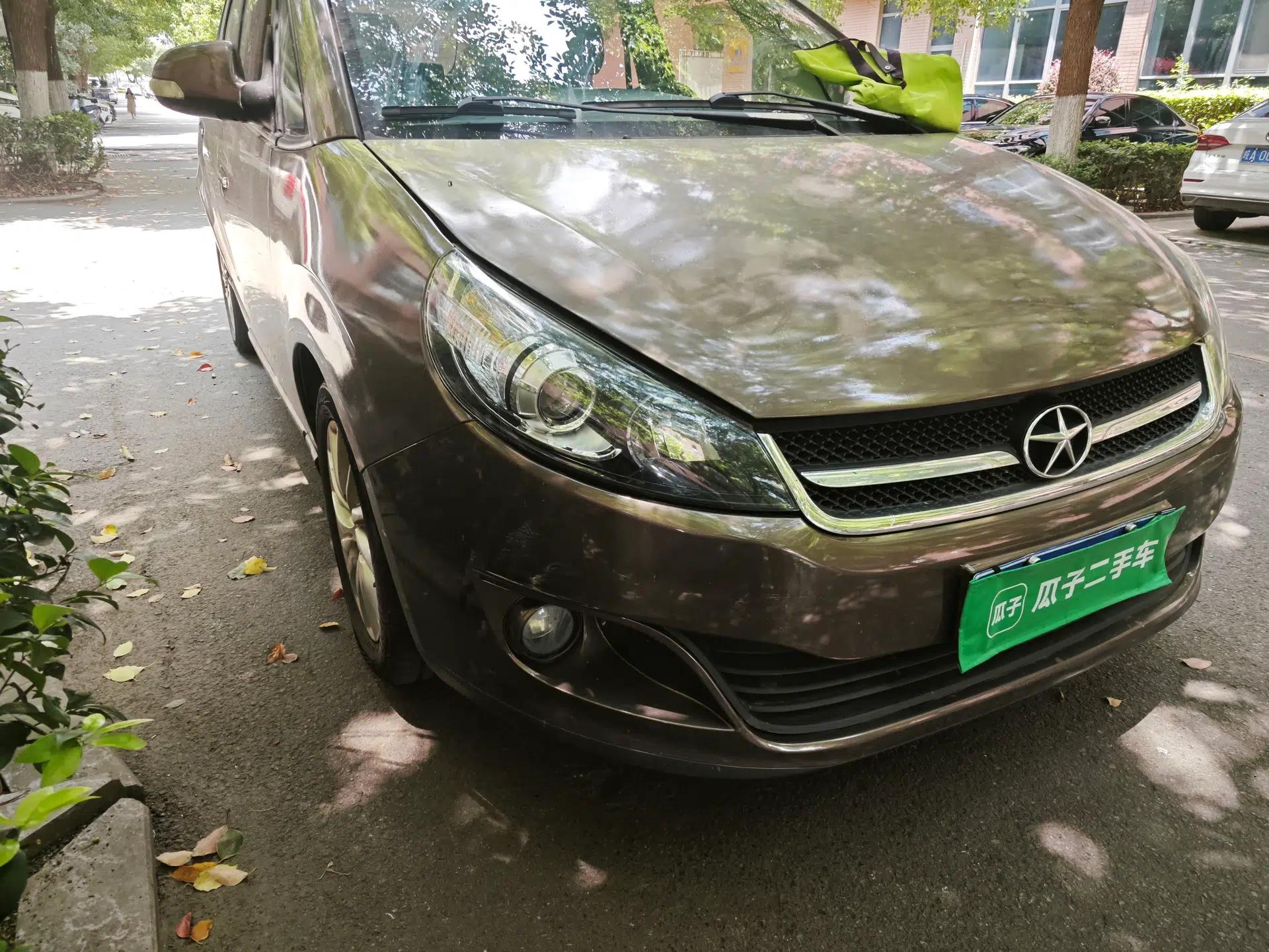 JAC Group Refine M2 2013 1.8L Manual Luxury 7-Seater — миниатюра 7