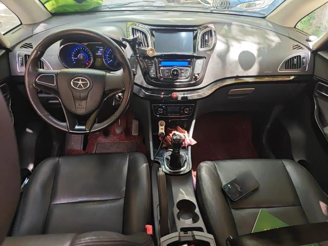 JAC Group Refine M2 2013 1.8L Manual Luxury 7-Seater — миниатюра 9