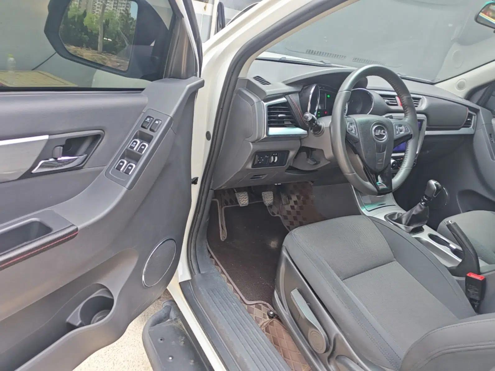 JAC Group T8 2022 2.0T International Version Diesel 4x4 Luxury Big Double HFC4DB2-2E — миниатюра 18