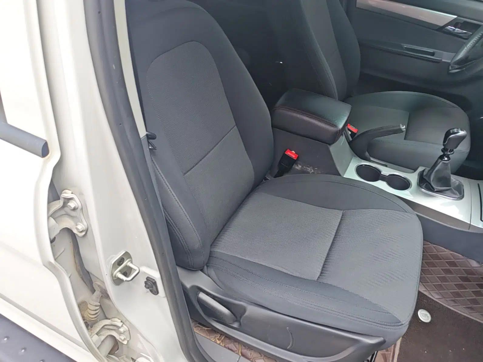 JAC Group T8 2022 2.0T International Version Diesel 4x4 Luxury Big Double HFC4DB2-2E — миниатюра 19