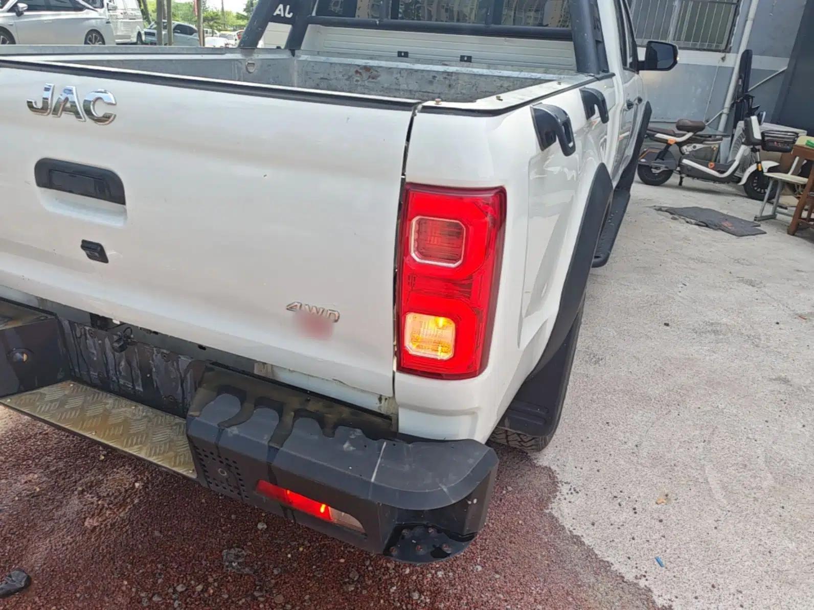 JAC Group T8 2022 2.0T International Version Diesel 4x4 Luxury Big Double HFC4DB2-2E — миниатюра 9