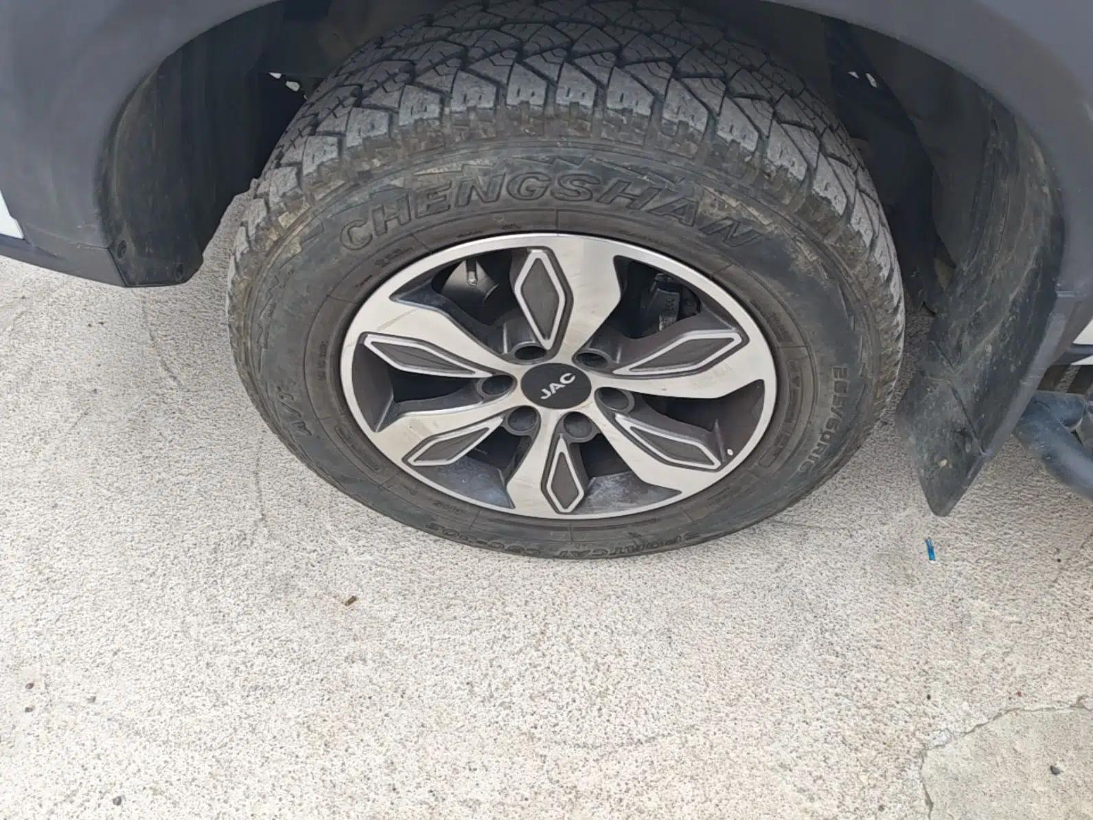 JAC Group T8 2022 2.0T International Version Diesel 4x4 Luxury Big Double HFC4DB2-2E — миниатюра 10