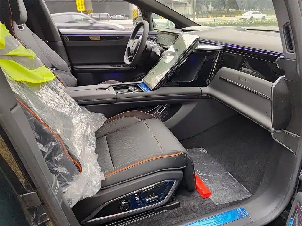 HiPhi X 2022 Expansion Edition 6-seater Long Range Version — миниатюра 15