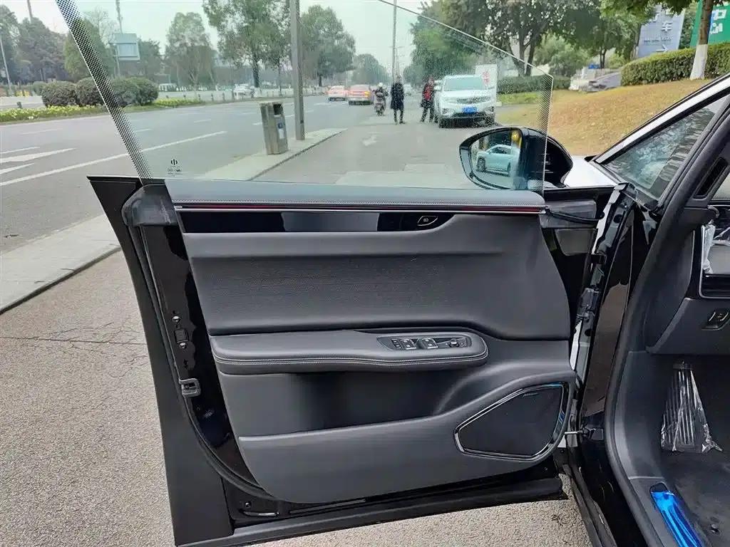 HiPhi X 2022 Expansion Edition 6-seater Long Range Version — миниатюра 8