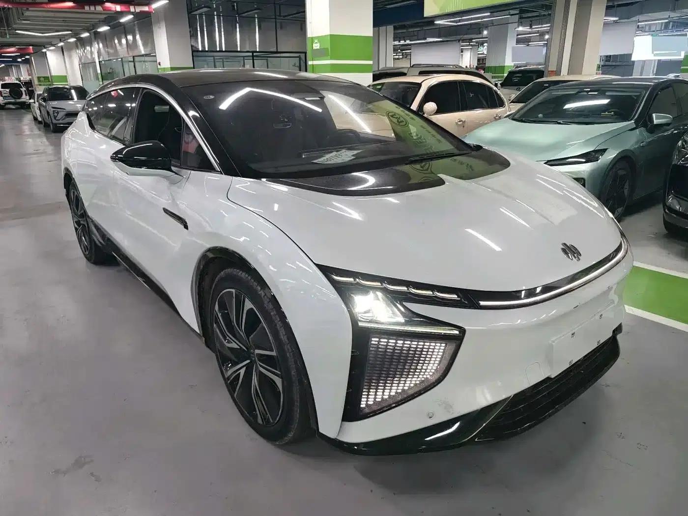 HiPhi X 2021 Performance Edition 6-seater — миниатюра 3