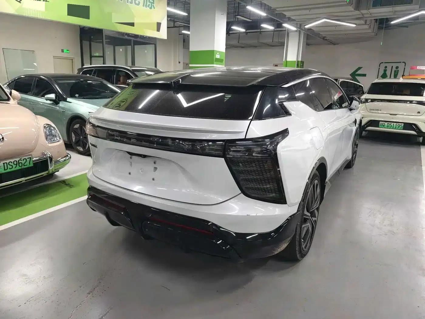 HiPhi X 2021 Performance Edition 6-seater — миниатюра 7