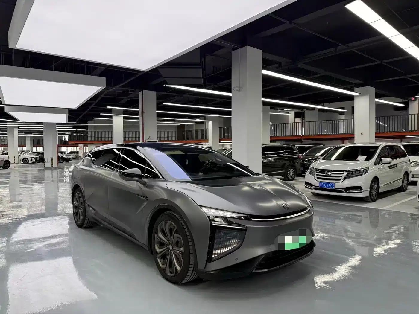 HiPhi X 2021 Flagship Edition 6-seater — миниатюра 3