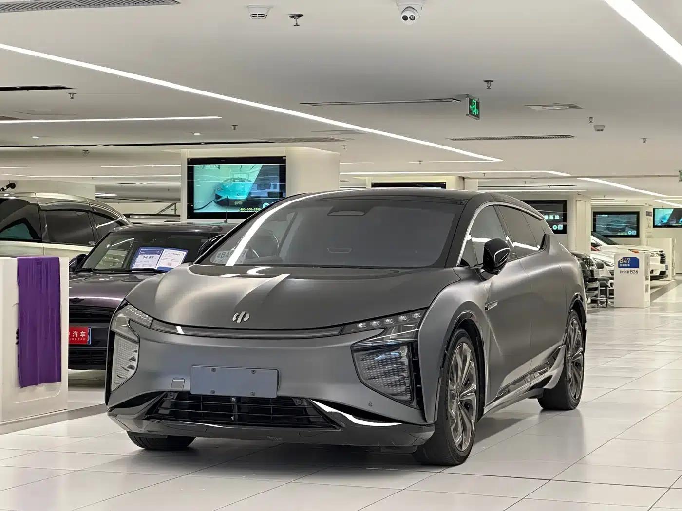 HiPhi X 2021 Flagship Edition 4-seater — миниатюра 1