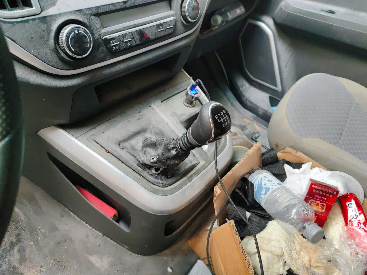 Jinbei Hiace King 2021 2.0L City Transport King Series Express Model Standard Top 6-Seater 1TZS — миниатюра 14