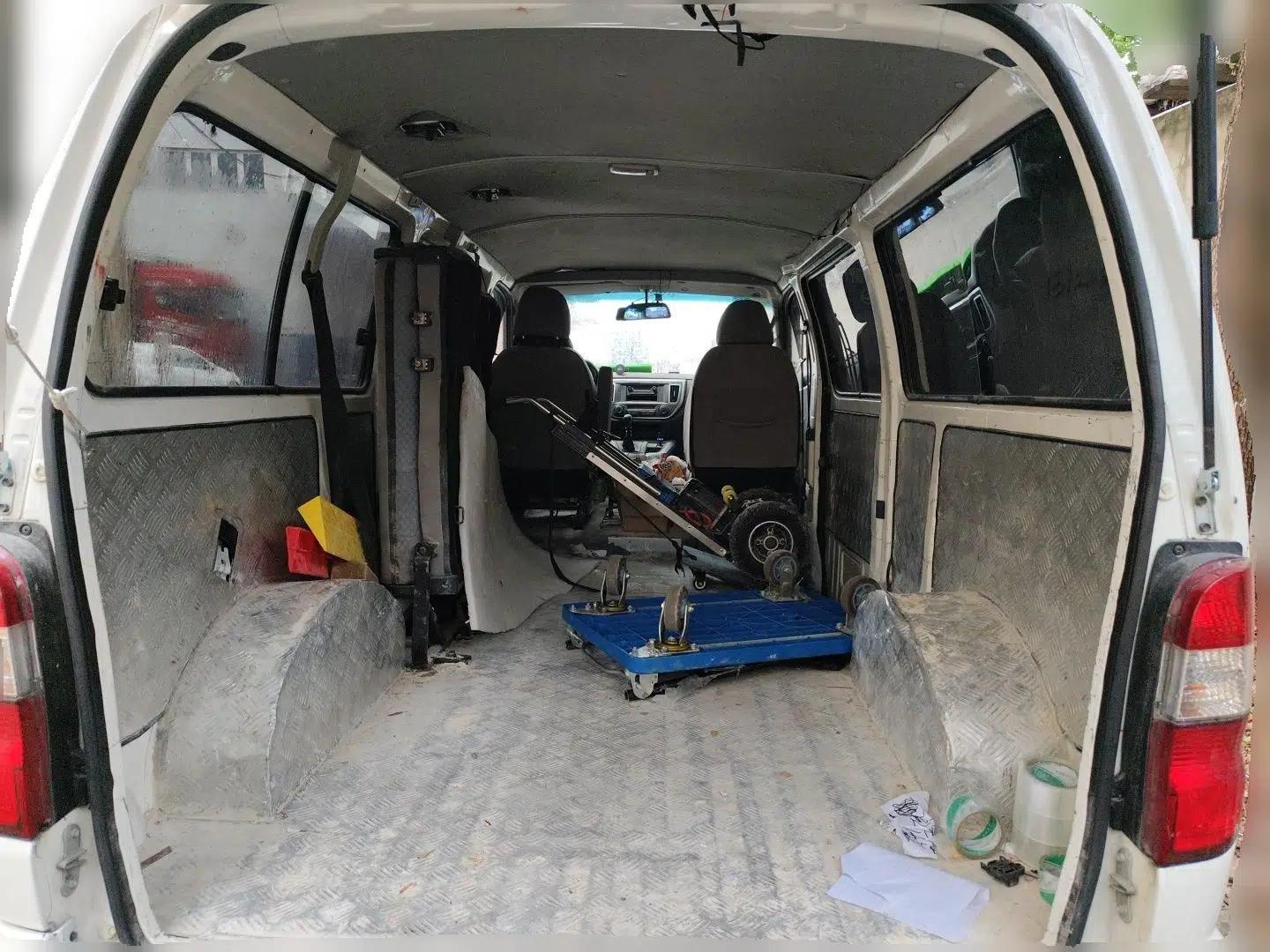 Jinbei Hiace King 2021 2.0L City Transport King Series Express Model Standard Top 6-Seater 1TZS — миниатюра 19