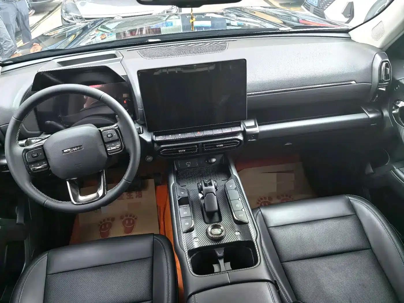 Haval Big Dog PLUS 2023 1.5T 2WD Trendy Wild Edition Plus — миниатюра 6