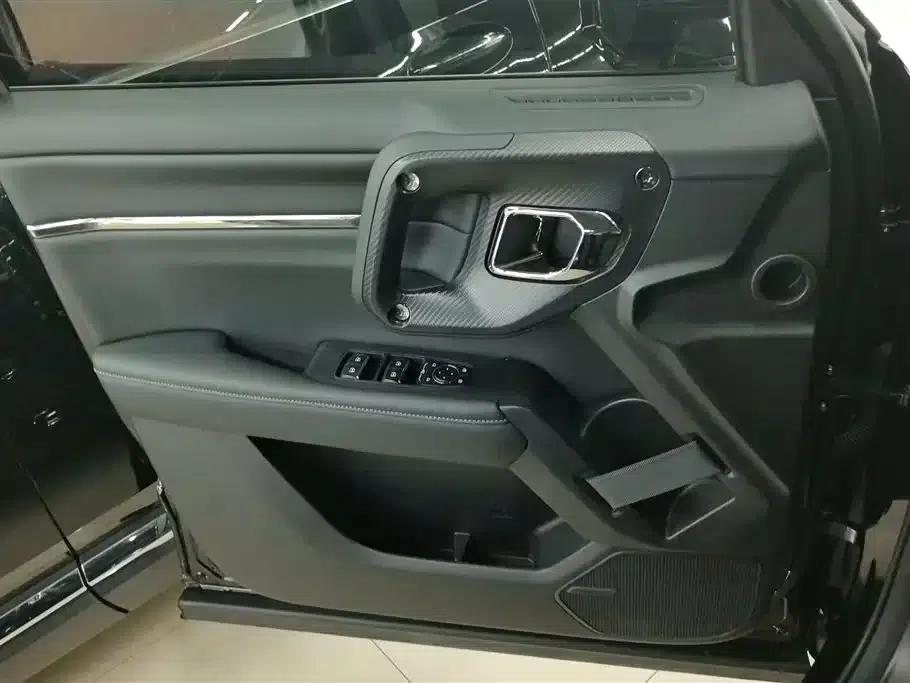 Haval Big Dog PLUS 2023 1.5T 2WD Trendy Wild Edition Plus — миниатюра 7