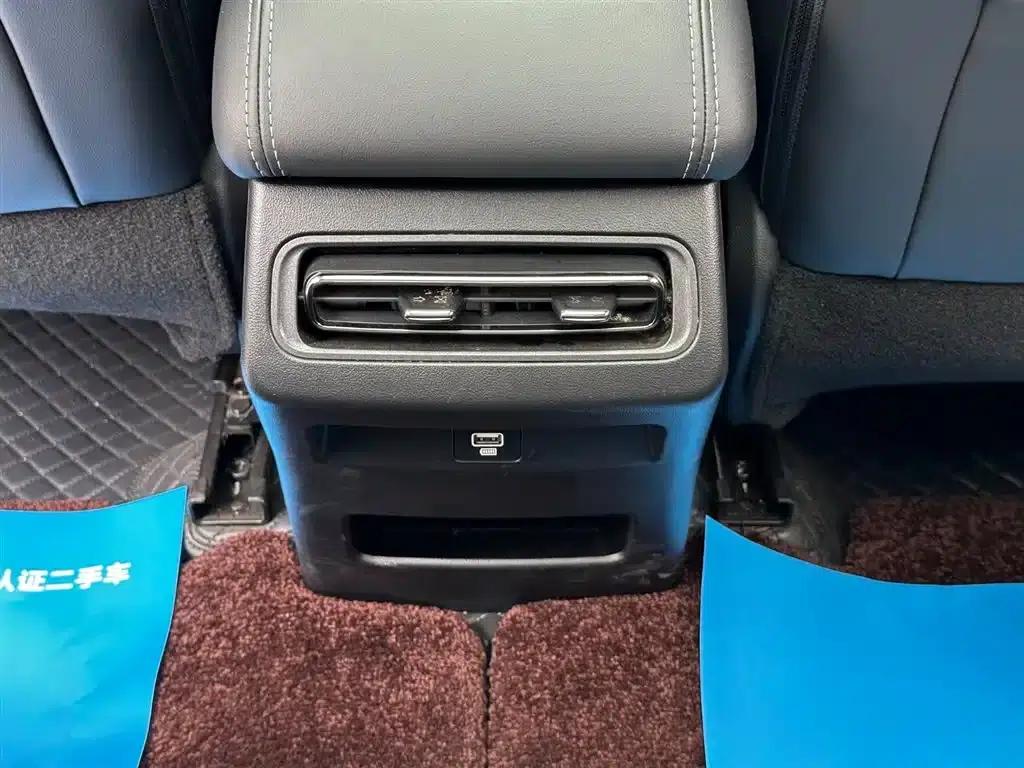 Haval Big Dog PLUS 2023 2.0T 2WD Trendy Wild Edition — миниатюра 12