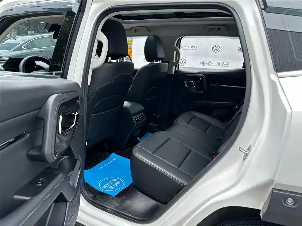 Haval Big Dog PLUS 2023 2.0T 2WD Trendy Wild Edition — миниатюра 28