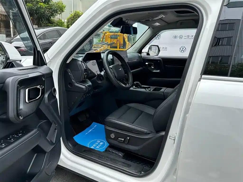 Haval Big Dog PLUS 2023 2.0T 2WD Trendy Wild Edition — миниатюра 30