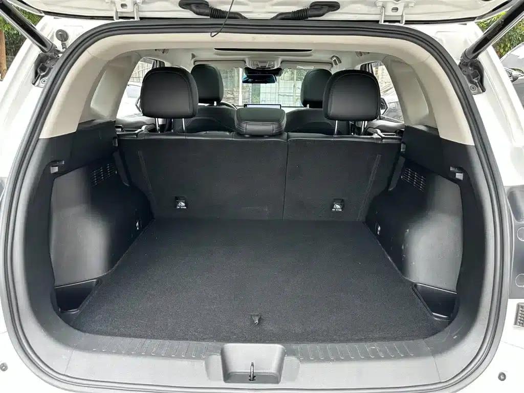 Haval Big Dog PLUS 2023 2.0T 2WD Trendy Wild Edition — миниатюра 33