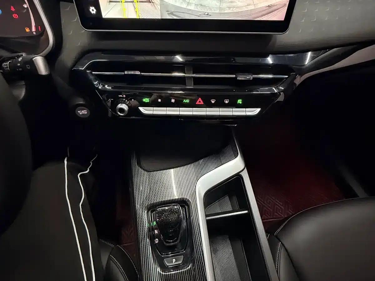 Haval Chitu 2022 Enjoy Edition 1.5T Bronze Rabbit — миниатюра 22