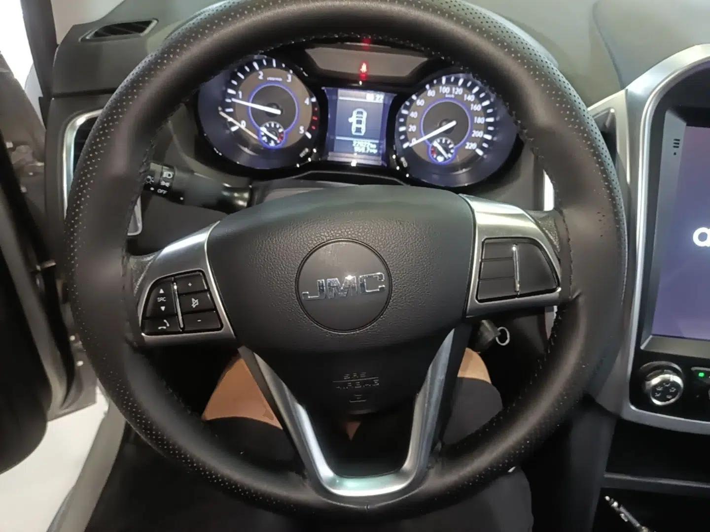 JMC Baodian 2020 2.5T Diesel Two-Wheel Drive Comfort Edition Long Wheelbase JX4D25A6L — миниатюра 13