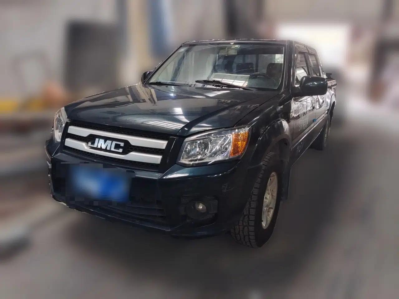 JMC Baodian 2018 2.9T New Value-Packed Two-Wheel-Drive Diesel Comfort Version with Extended Cargo Bed – JX4D30B5L — миниатюра 1