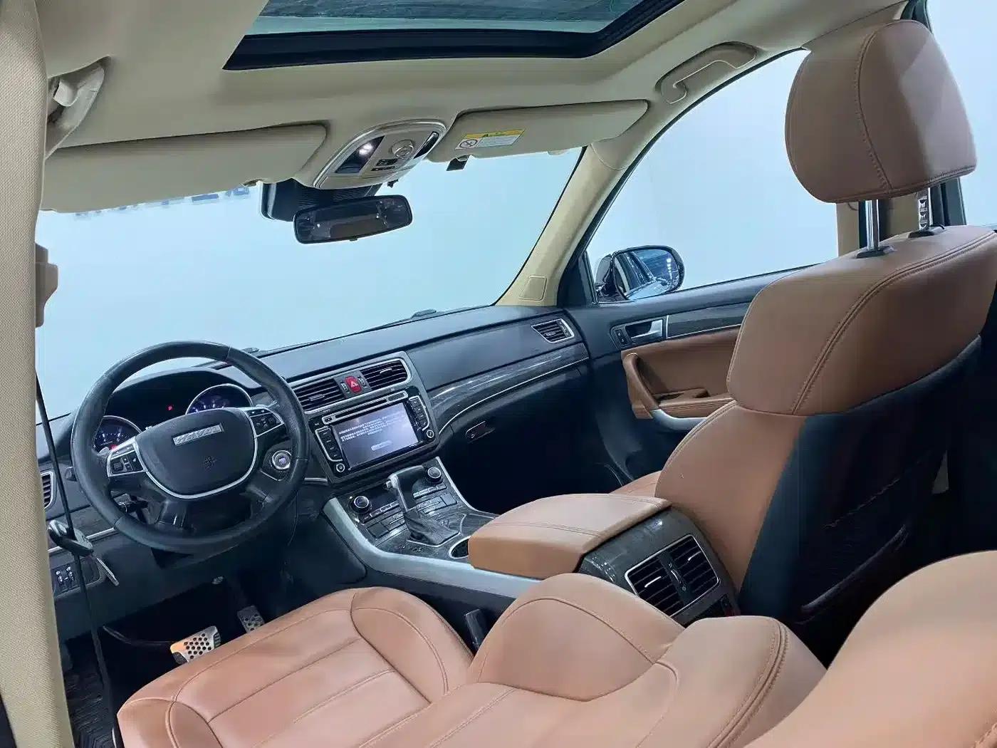 Haval H8 2015 2.0T 2WD Comfort Model — миниатюра 6