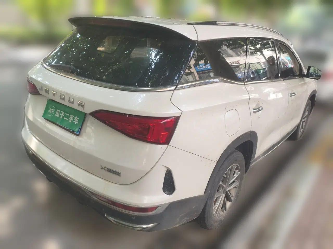 JETOUR X95 2020 1.5T Manual Free Edition 7-Seater — миниатюра 6