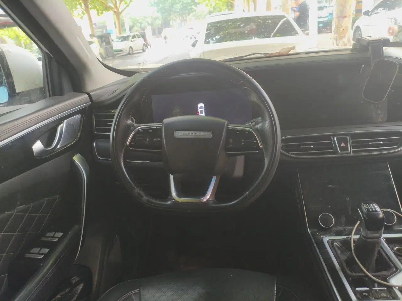 JETOUR X95 2020 1.5T Manual Free Edition 7-Seater — миниатюра 10