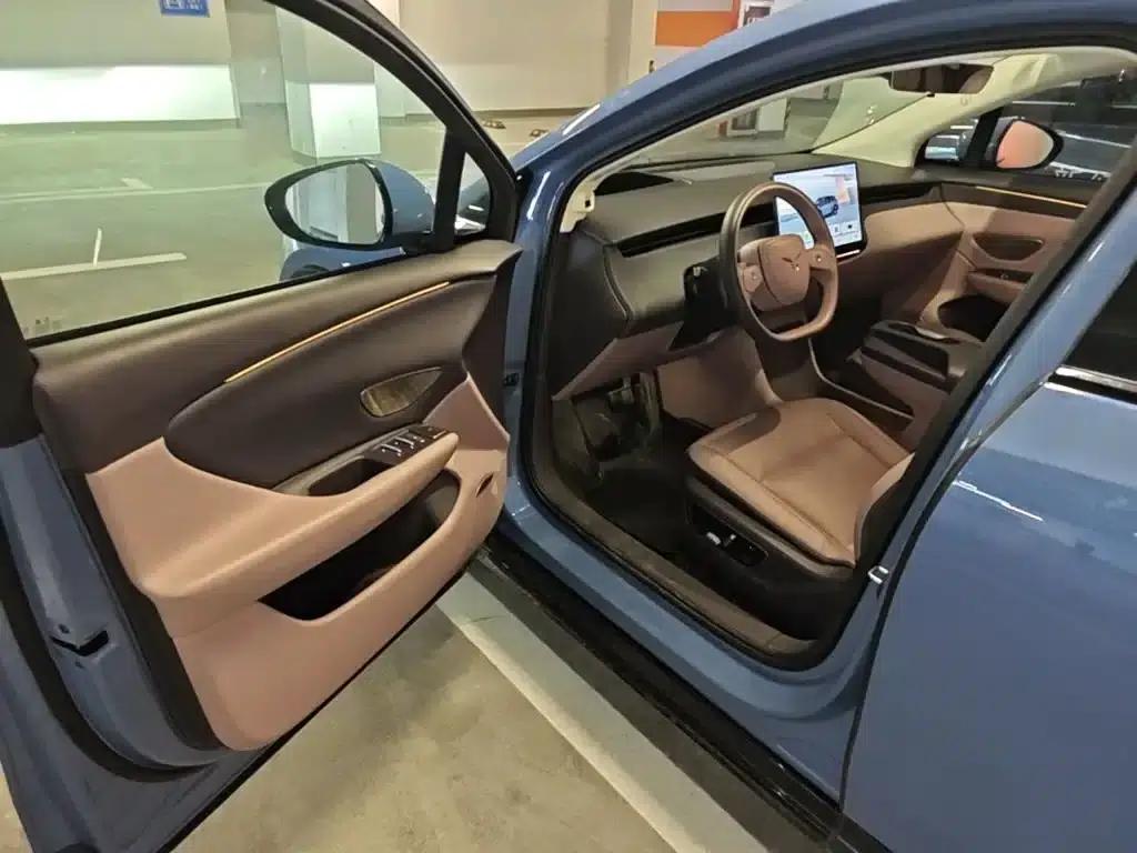 Hongqi Tiangong 06 2025 660 4WD Smart Selection Edition — миниатюра 16