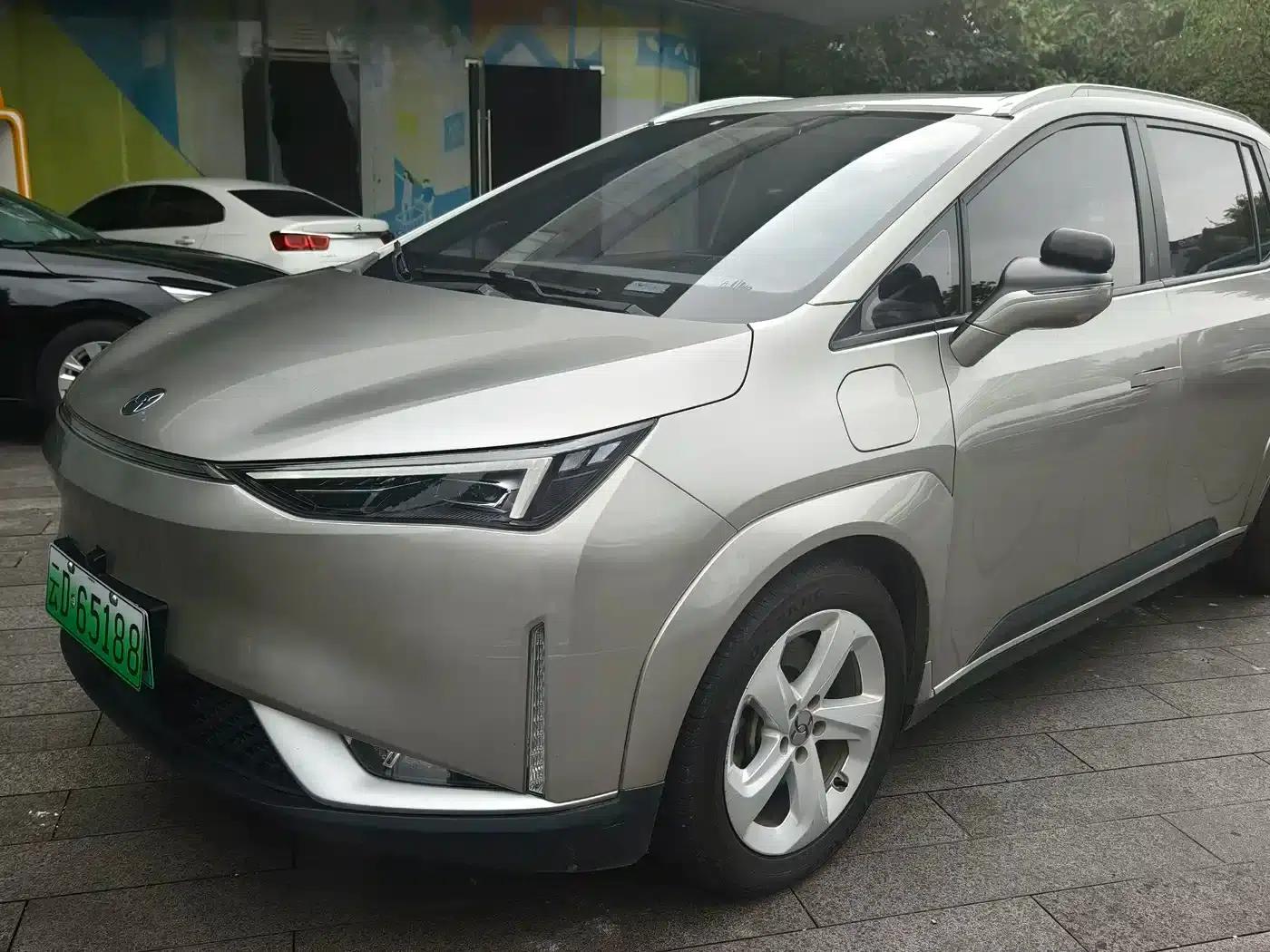 Hycan Z03 2022 Model 510km Trendy Edition 135kW 63.98kWh — миниатюра 1