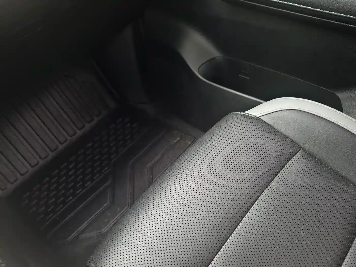 Hycan Z03 2022 Model 510km Trendy Edition 135kW 63.98kWh — миниатюра 7