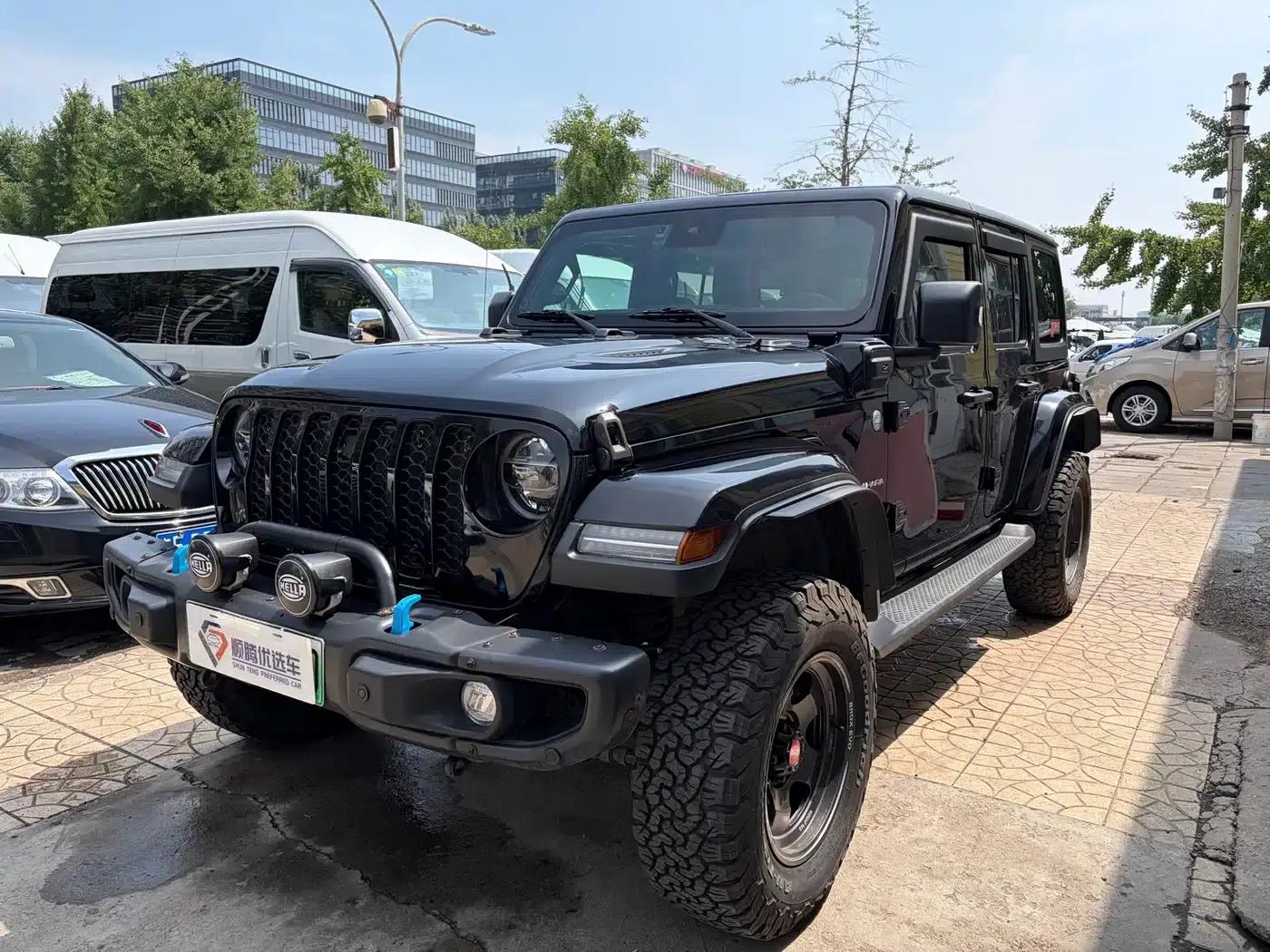 Jeep Wrangler New Energy 2021 Model 4-Door 2.0T 4xe Sahara — миниатюра 1