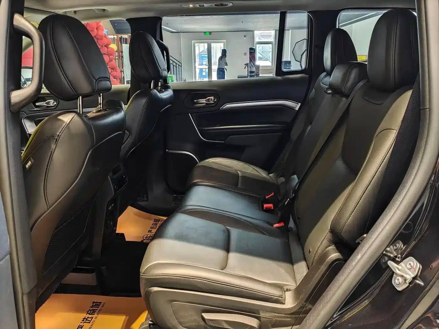 Grand Commander 2020 2.0T AWD Elite Enhanced Edition — миниатюра 11