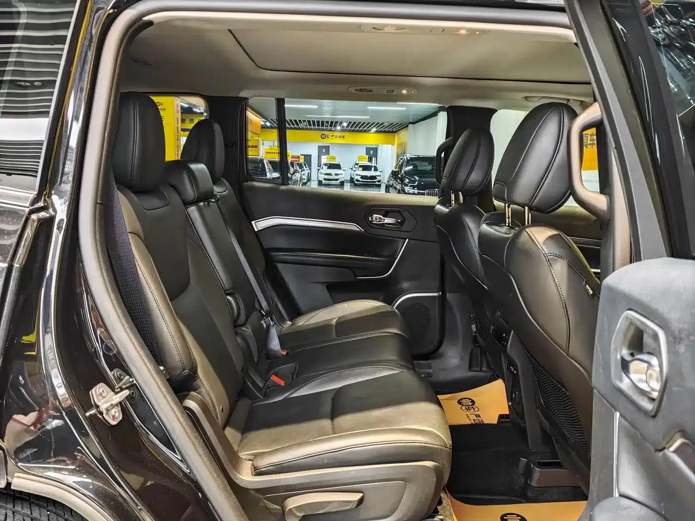 Grand Commander 2020 2.0T AWD Elite Enhanced Edition — миниатюра 13