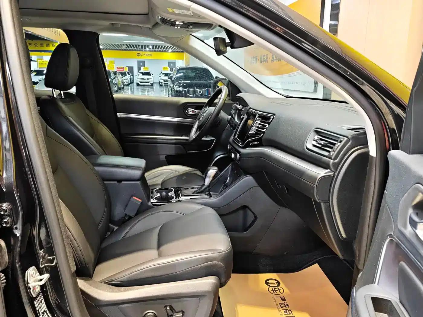 Grand Commander 2020 2.0T AWD Elite Enhanced Edition — миниатюра 9