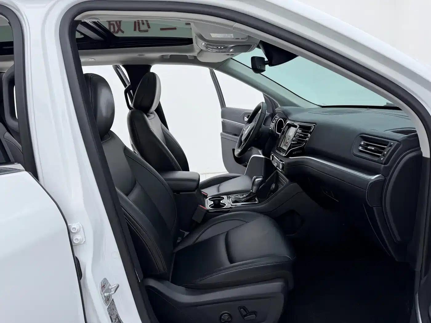 Grand Commander 2020 2.0T AWD Elite Enhanced Edition — миниатюра 11