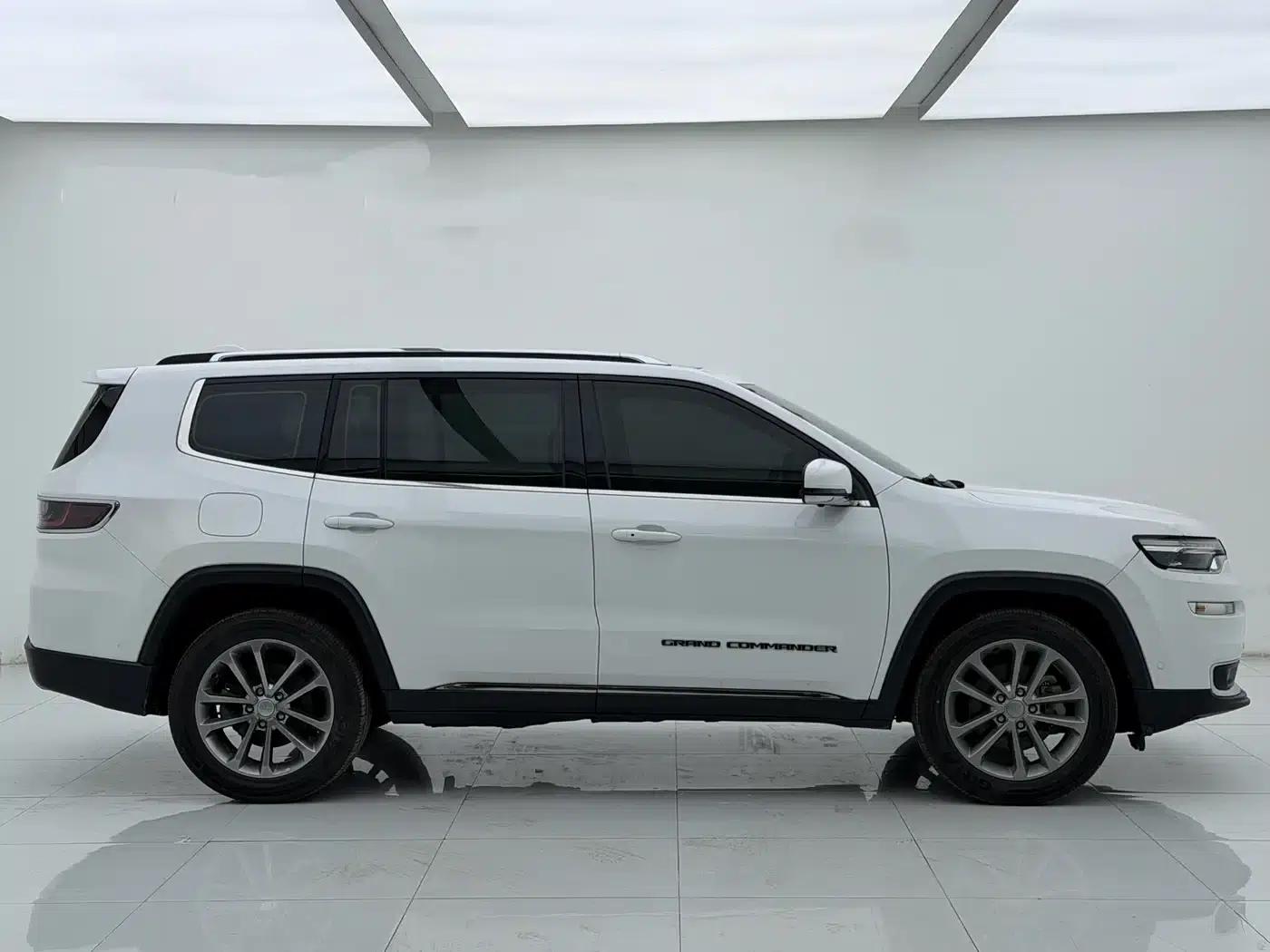 Grand Commander 2020 2.0T AWD Elite Enhanced Edition — миниатюра 4