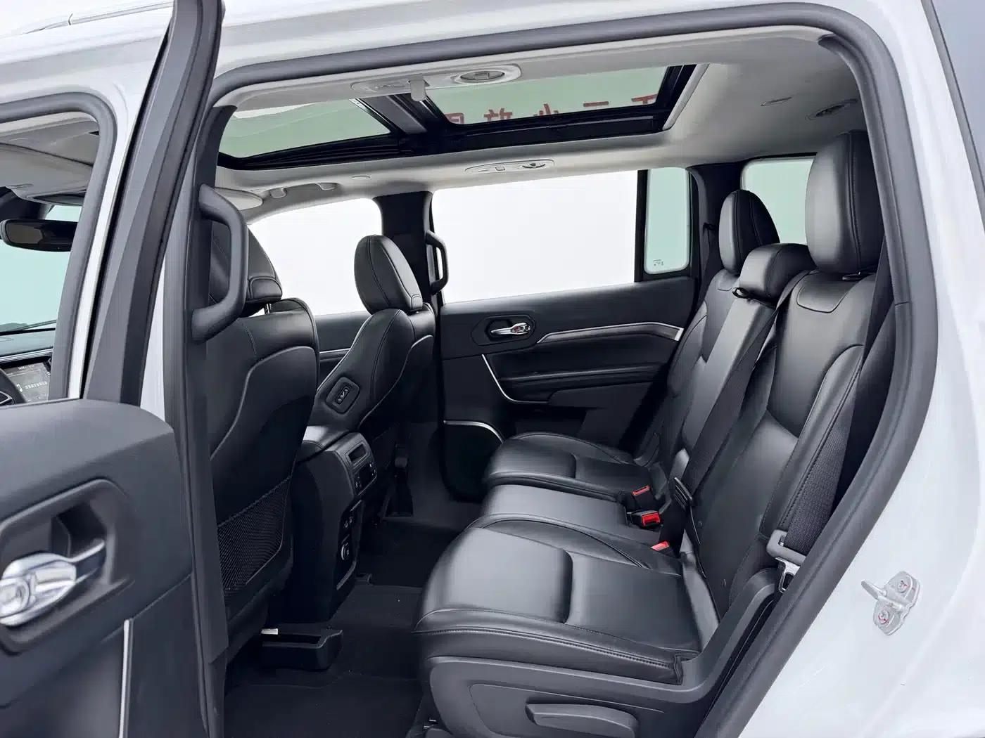 Grand Commander 2020 2.0T AWD Elite Enhanced Edition — миниатюра 8