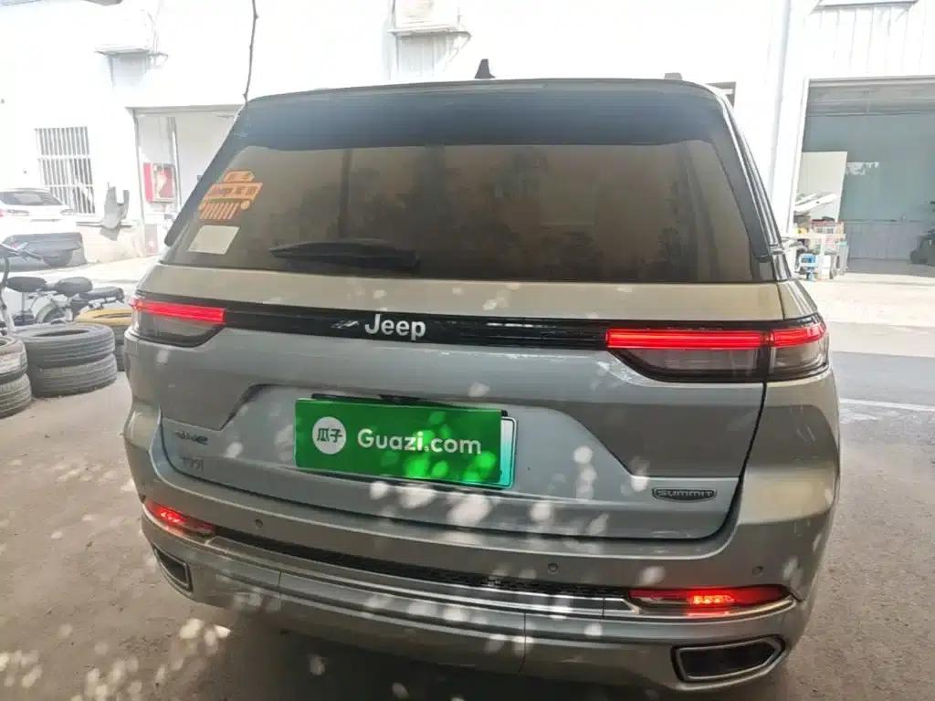 2023 Jeep Grand Cherokee 4xe Imported Model 4xe Peak Edition — миниатюра 6