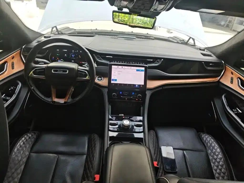 2023 Jeep Grand Cherokee 4xe Imported Model 4xe Peak Edition — миниатюра 10