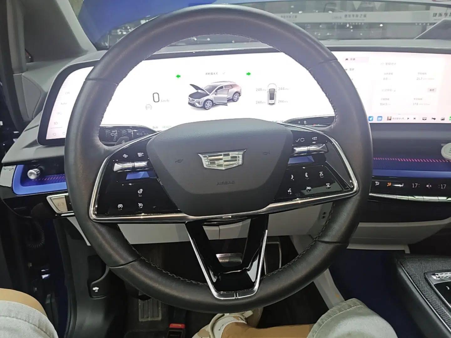 Cadillac OPTIQ 2024 Standard Range Version — миниатюра 13