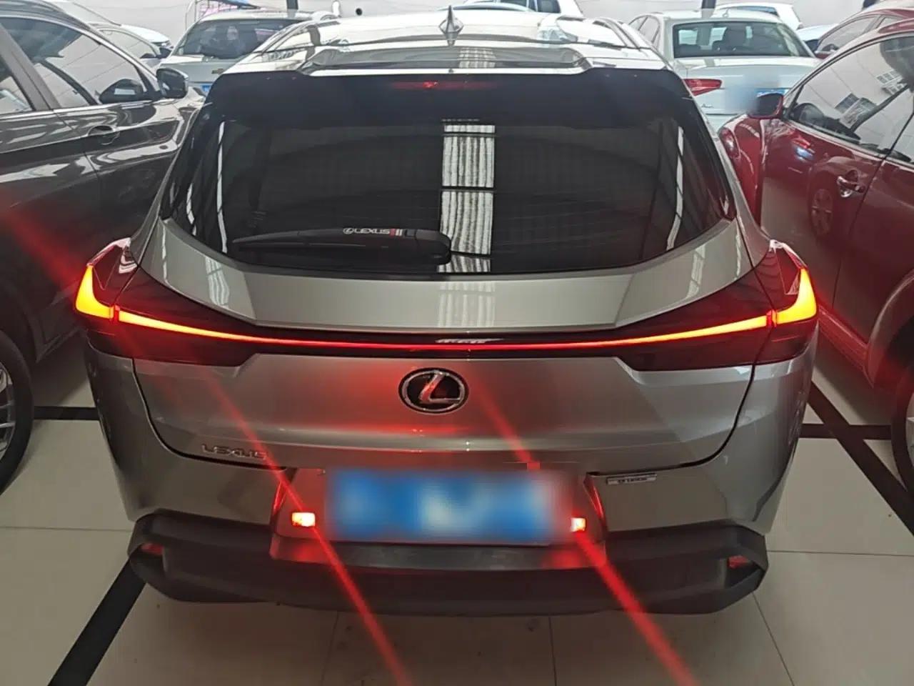 Lexus UX 2020 200 Special Edition — миниатюра 5