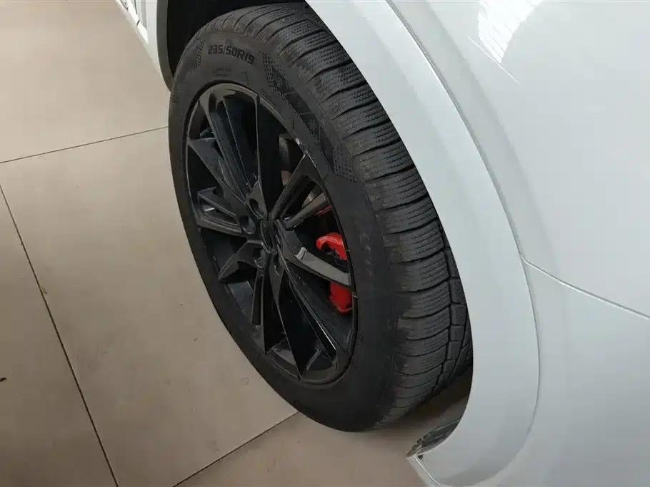 Geely Xingyue 2020 High-Performance Edition 350T Shining Star — миниатюра 6