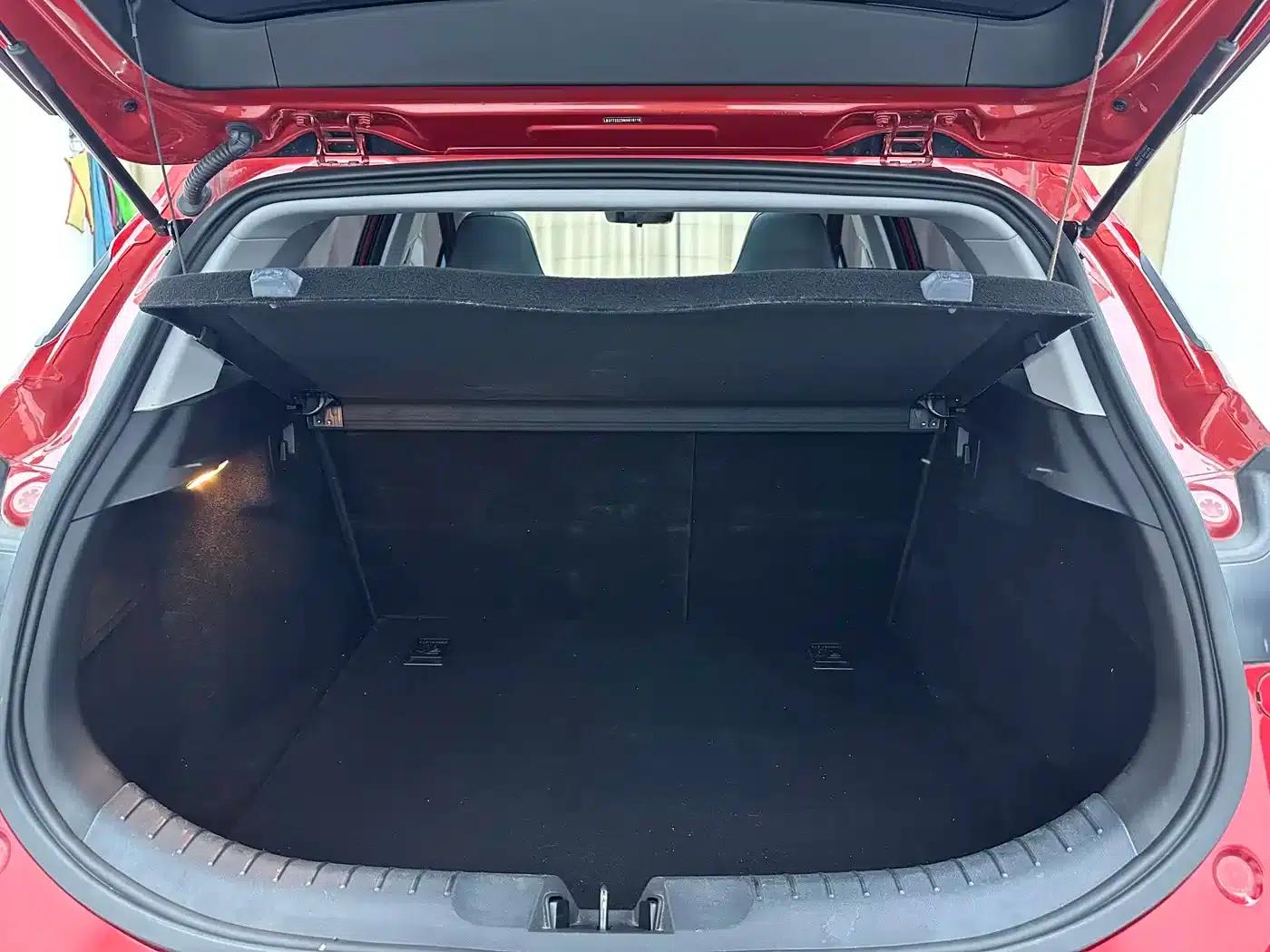 Geely Emgrand S 2021 1.4T CVT Premium Edition — миниатюра 20