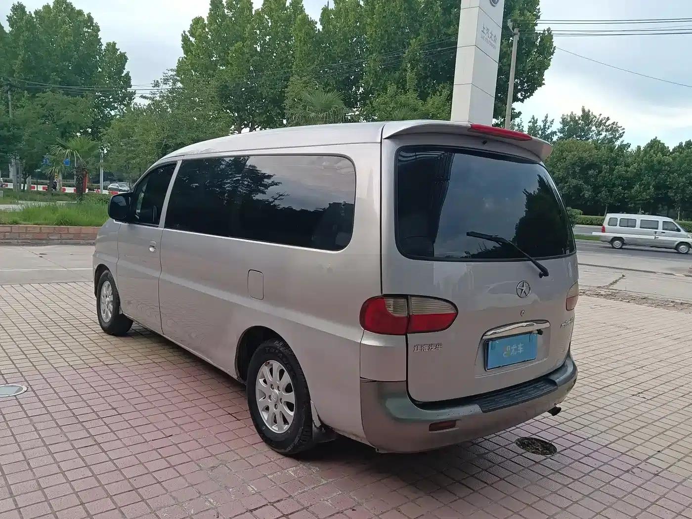 Refine 2011 2.0L Shuttle Gasoline Standard Edition HFC4GA3 — миниатюра 17