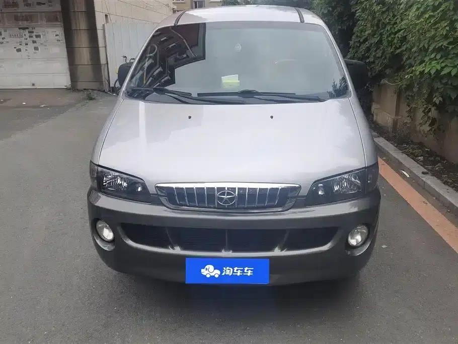 Refine 2015 2.0L Shuttle Gasoline Long Wheelbase Comfort Edition HFC4GA3-3D — миниатюра 2