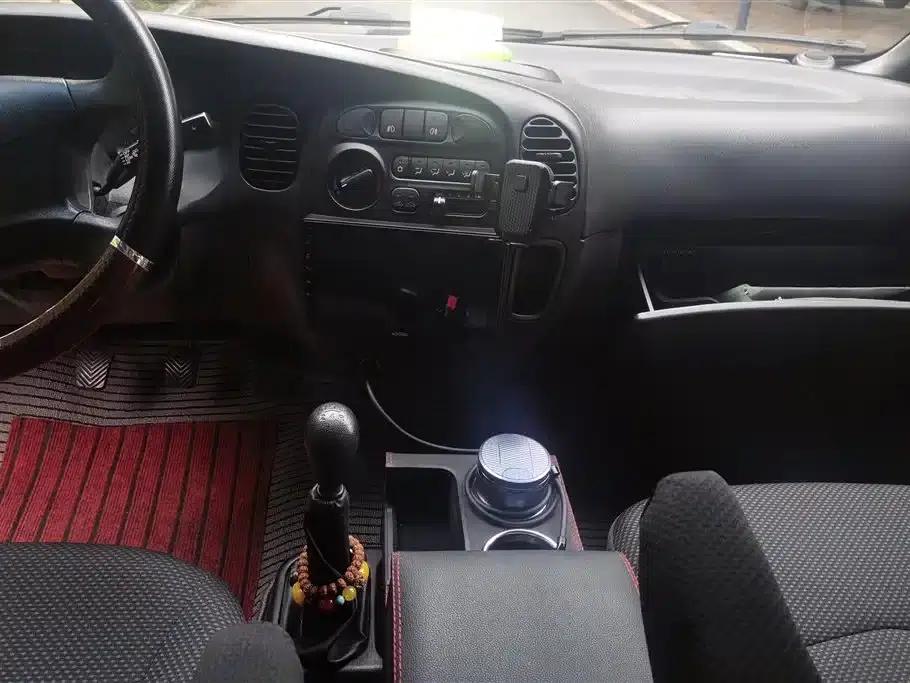 Refine 2015 2.0L Shuttle Gasoline Long Wheelbase Comfort Edition HFC4GA3-3D — миниатюра 13