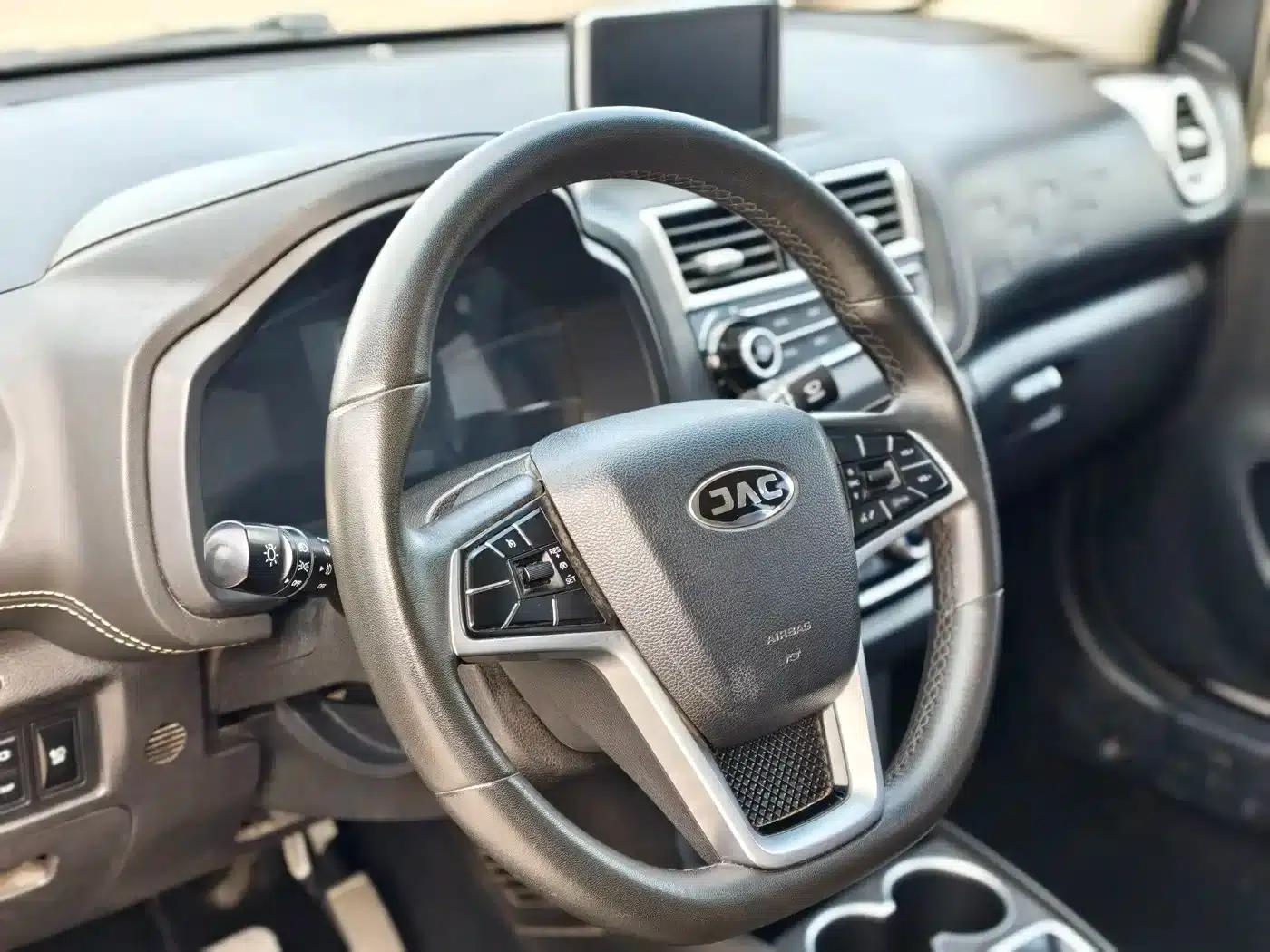 JAC iEV6E 2019 Sport Edition, iEV6E Luxury Intelligent Model — миниатюра 7