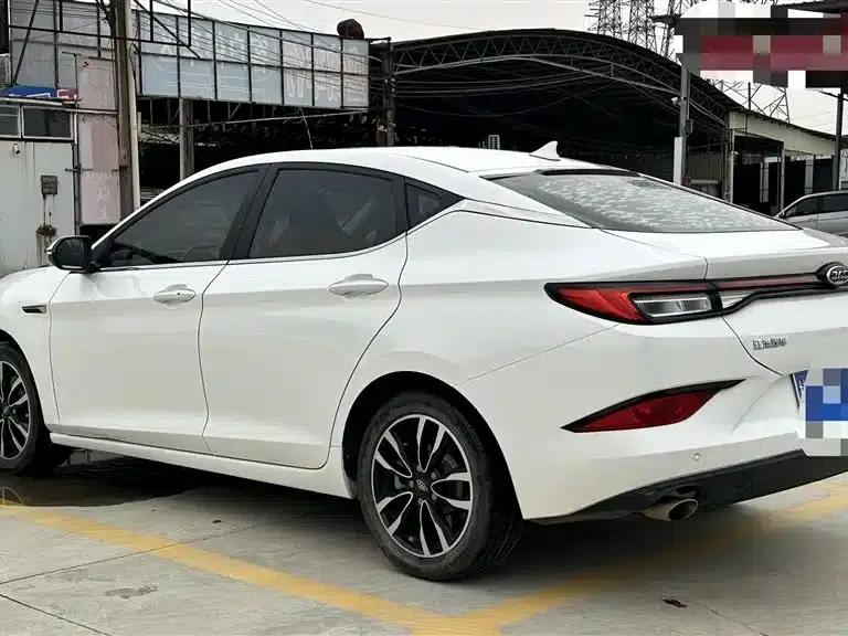 Jiayue A5 2020 1.5T CVT Premium Edition — миниатюра 5